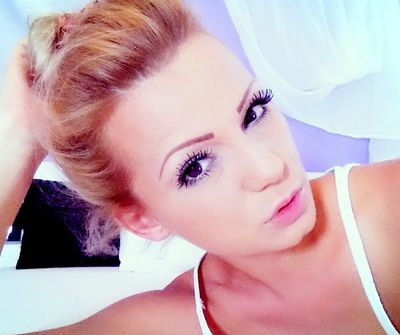 Brunette Escort in Wichita Kansas