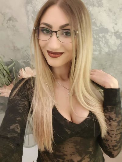 Rawan Hughes - Escort Girl from Broken Arrow Oklahoma