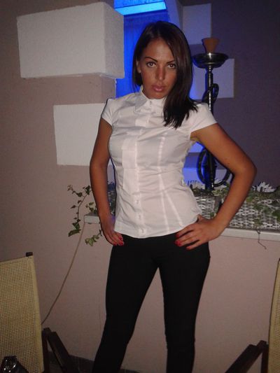 Rina Trine - Escort Girl from St. Louis Missouri
