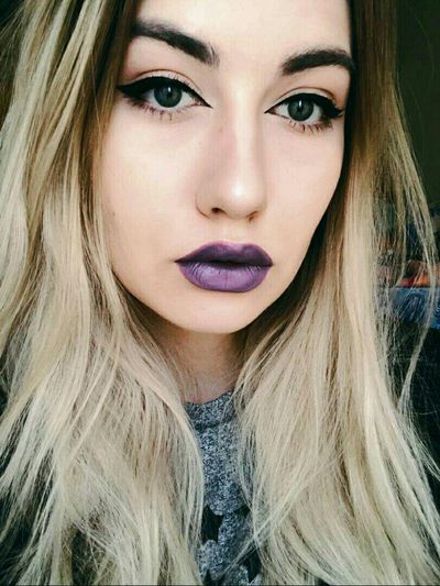 Valery Monroy - Escort Girl from Overland Park Kansas