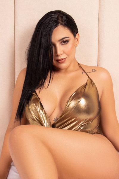 Samanta Reyes - Escort Girl from Overland Park Kansas