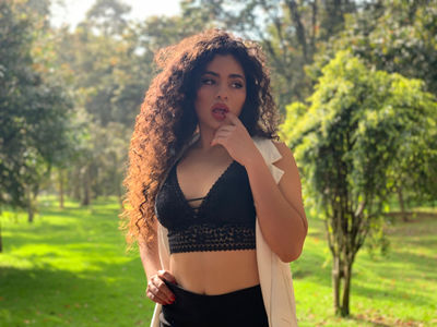 Kamila Roldan - Escort Girl from Aurora Illinois