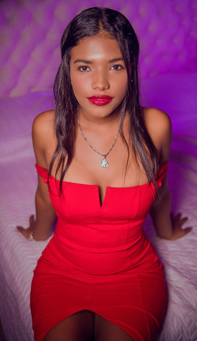 Sammy Benz - Escort Girl from Raleigh North Carolina
