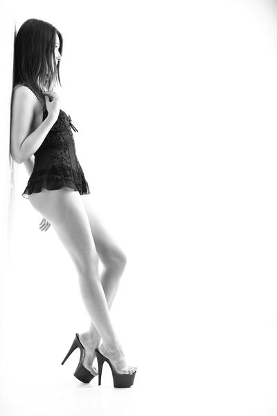 Sara Cherie - Escort Girl from Murrieta California