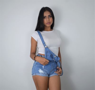Sara Flores - Escort Girl from West Palm Beach Florida