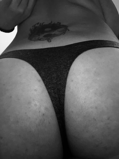 Sarah Starc - Escort Girl from Rochester New York