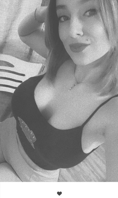Scarlett Loraine - Escort Girl from Lowell Massachusetts