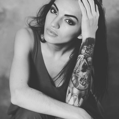 Lesbian Escort in Rockford Illinois