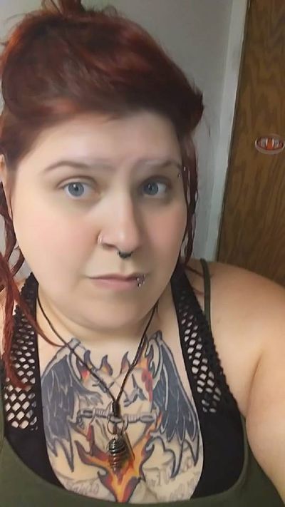 Emily Ashley - Escort Girl from Bend Oregon