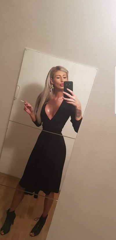 Sienna Crystal - Escort Girl from Worcester Massachusetts
