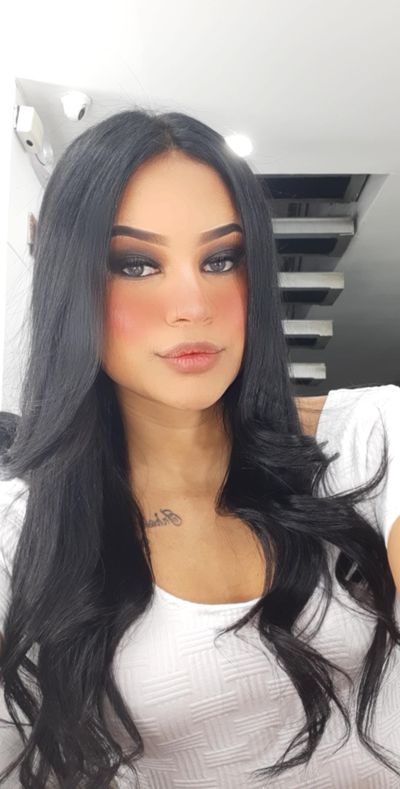 Silvana Roberts - Escort Girl from Roseville California