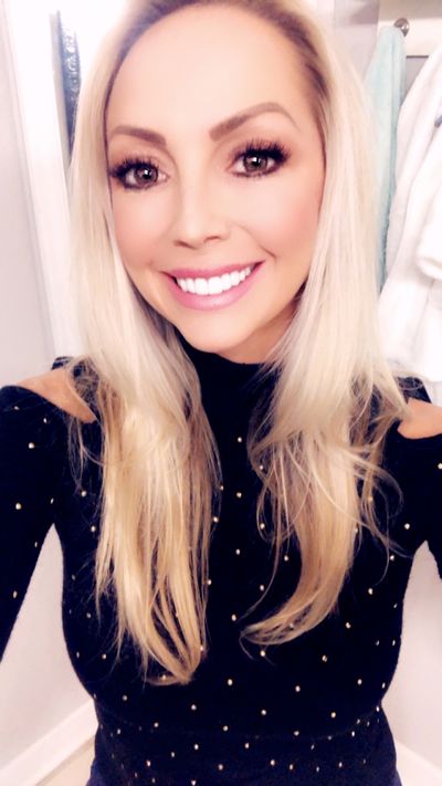 College Girls Escort in Carmel Indiana