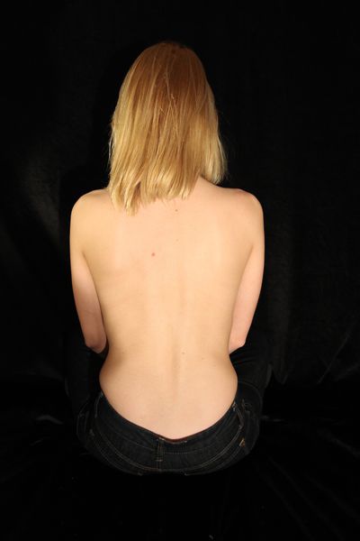 Svietlana - Escort Girl from Buffalo New York