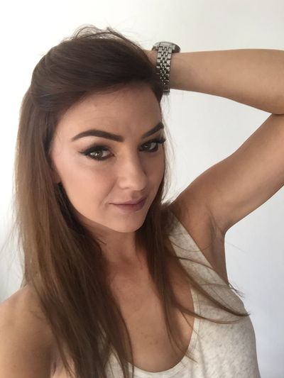 Tara Hayes - Escort Girl from Buffalo New York