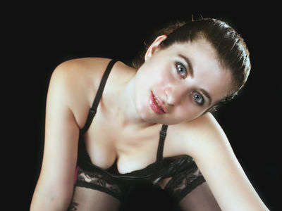 Aria Vance - Escort Girl from Glendale Arizona