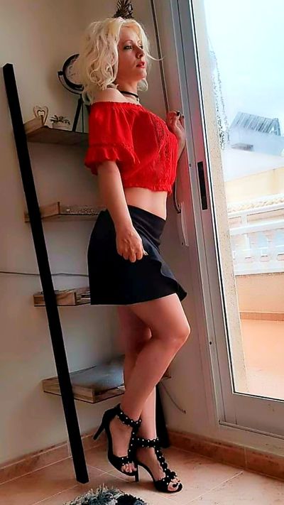 Thea Brown - Escort Girl from Provo Utah