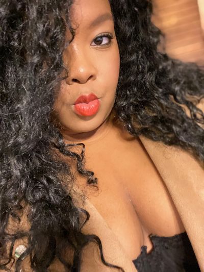 Tia Taylor - Escort Girl from Tallahassee Florida