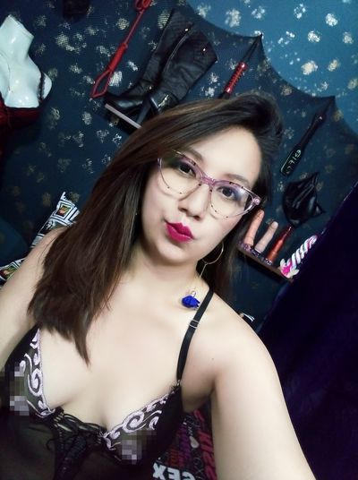 Lillian Poling - Escort Girl from Jurupa Valley California