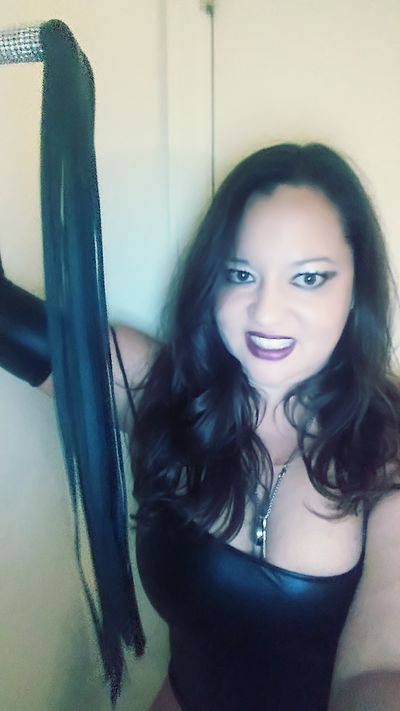 Urs Truly Brandy - Escort Girl from Temecula California