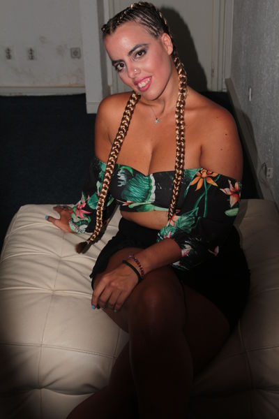 Vanessa Nell - Escort Girl from Pearland Texas