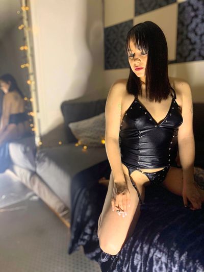 Cassy Rocher - Escort Girl from Rockford Illinois