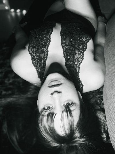 Veronica Soler - Escort Girl from Rockford Illinois
