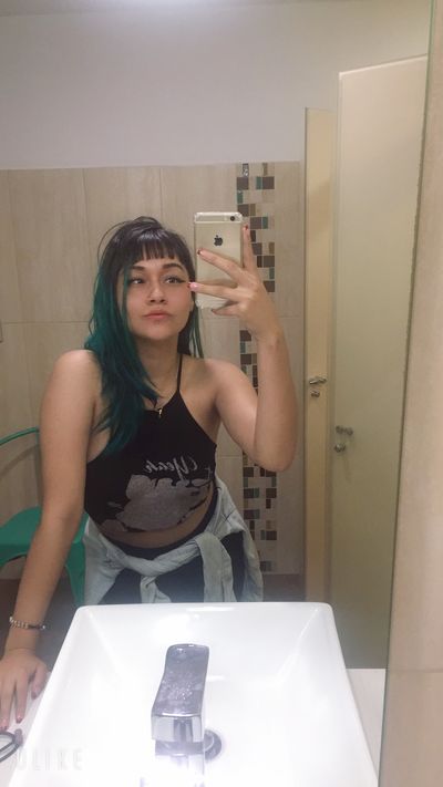 Vicky Rivas - Escort Girl from Murrieta California