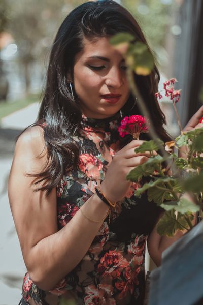 All Natural Escort in Downey California