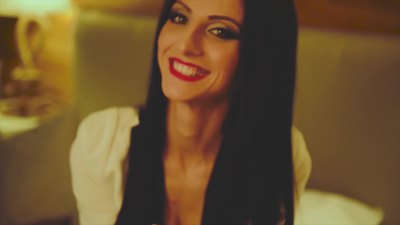Vivian Lane