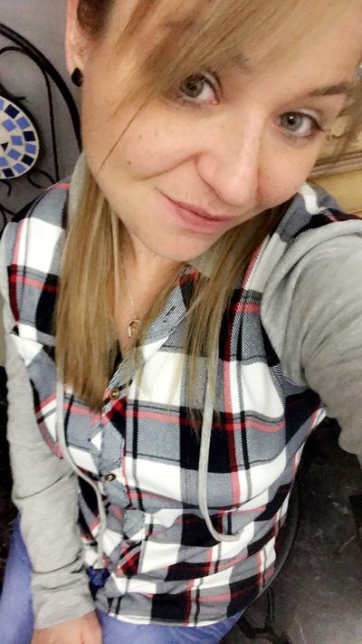Anna Here - Escort Girl from Ann Arbor Michigan