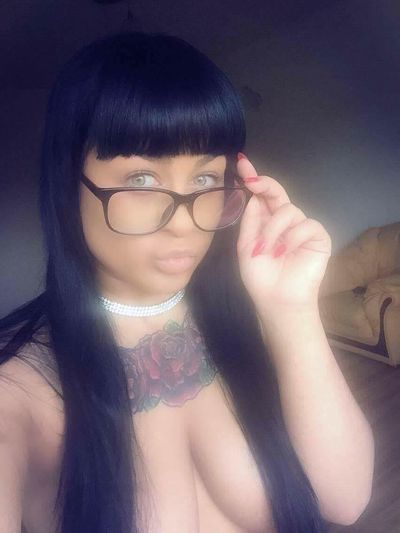 Yasmin Lulu - Escort Girl from Riverside California