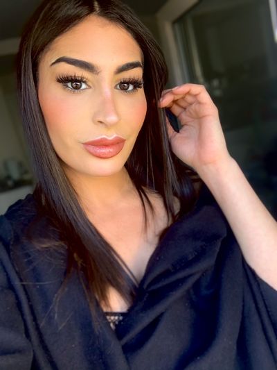 Zaracakes - Escort Girl from Rochester Minnesota