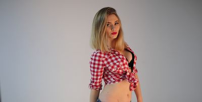 Petite Escort in Tucson Arizona