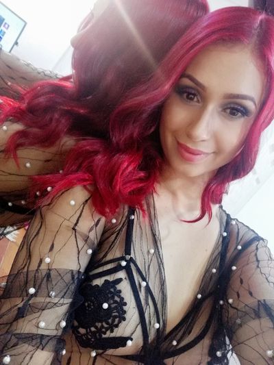 Brunette Escort in Davie Florida