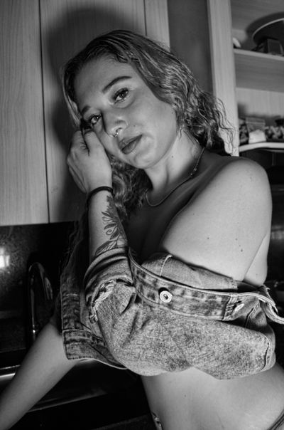 lisafranco - Escort Girl from Concord California