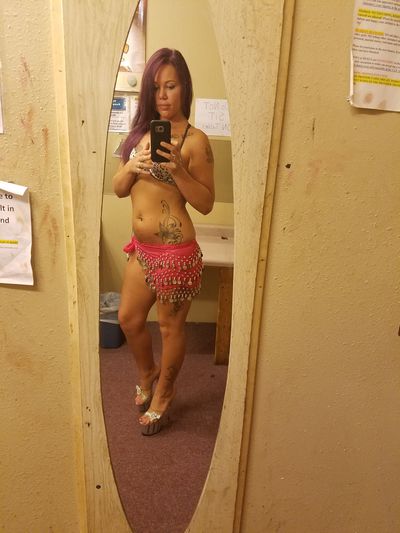 nevaehmedina - Escort Girl from Greensboro North Carolina