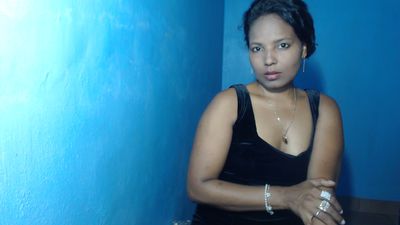 Brunette Escort in San Bernardino California