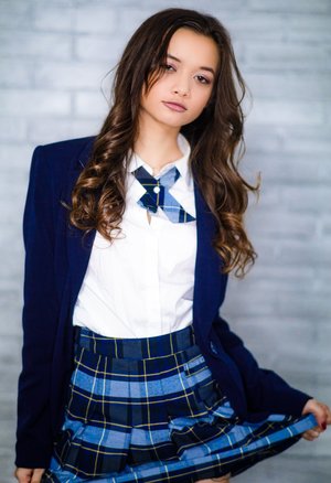 18 year old first timer jerking a big cock for cum on breasts