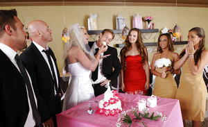 18 year old cutie Riley Reid taking cumshot on face from long penis