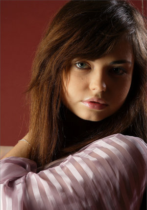 18 year old girl Emily Bender loses her virginity during sex on a leather sofa