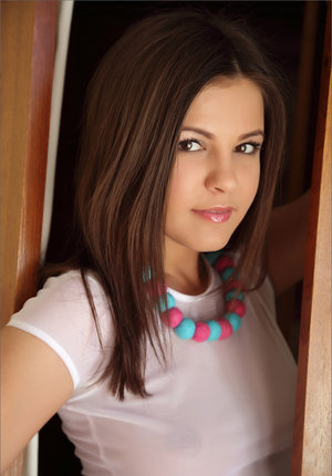 18 year old girl Kim Kennedy takes a cumshot in mouth during BDSM sex