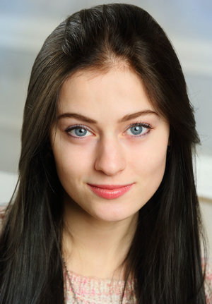 18 tear old schoolgirl Tiff Bannister takes selfies while disrobing in bedroom