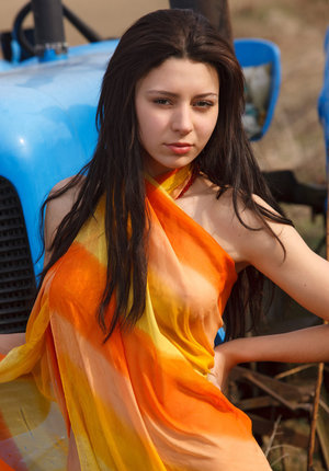 18 year old girl Kristina gets on top while giving her virginity away