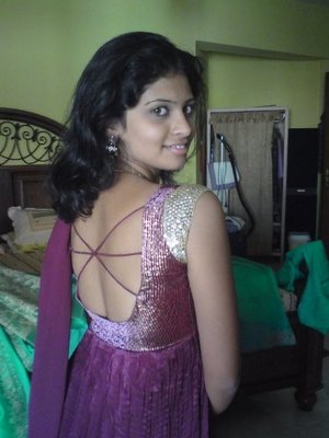 18 year old Bailey Brookes loosing nice natural tits and pink cunt free