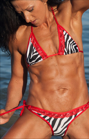 18 year old girl Emily Bender loses her virginity during sex on a leather sofa