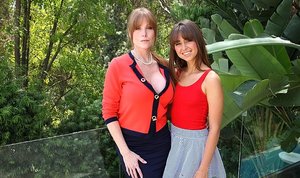 18 year old first timer jerking a big cock for cum on breasts