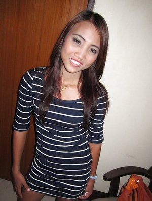 18 year old cutie Christine Paradise pulling denim shorts aside