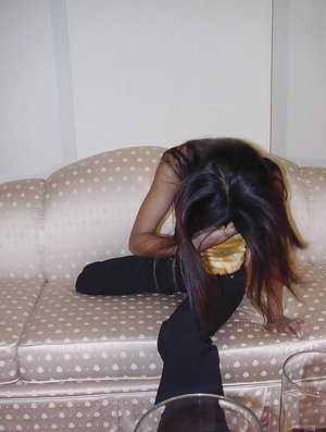 18 year old girl Ami is coerced into losing her virginity by older guy