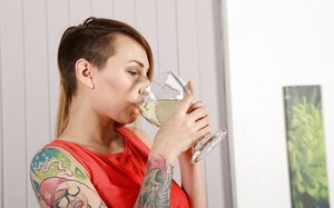 18 year old beauty uncovers her big tits before losing her virginity