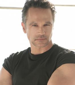 Bobby Fox - Daddy Victoria, Canada